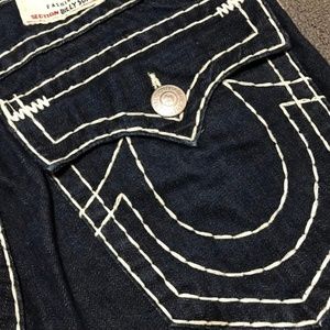 True Religion Billy Super T Size 38